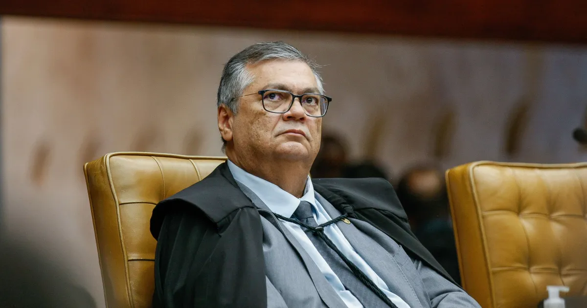 Jurisprudência e Instituições: o que está em jogo em Dino questiona “promessa” de encerrar inquéritos em meio a crise no STF