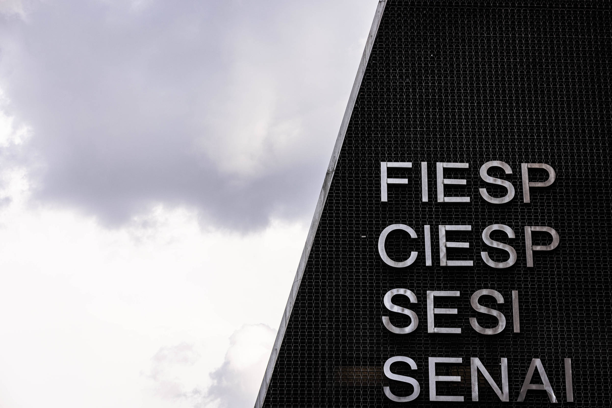 Jurisprudência e Instituições: o que está em jogo em Fiesp articula abaixo-assinado para pedir que plenário do STF discuta crise considerada inédita