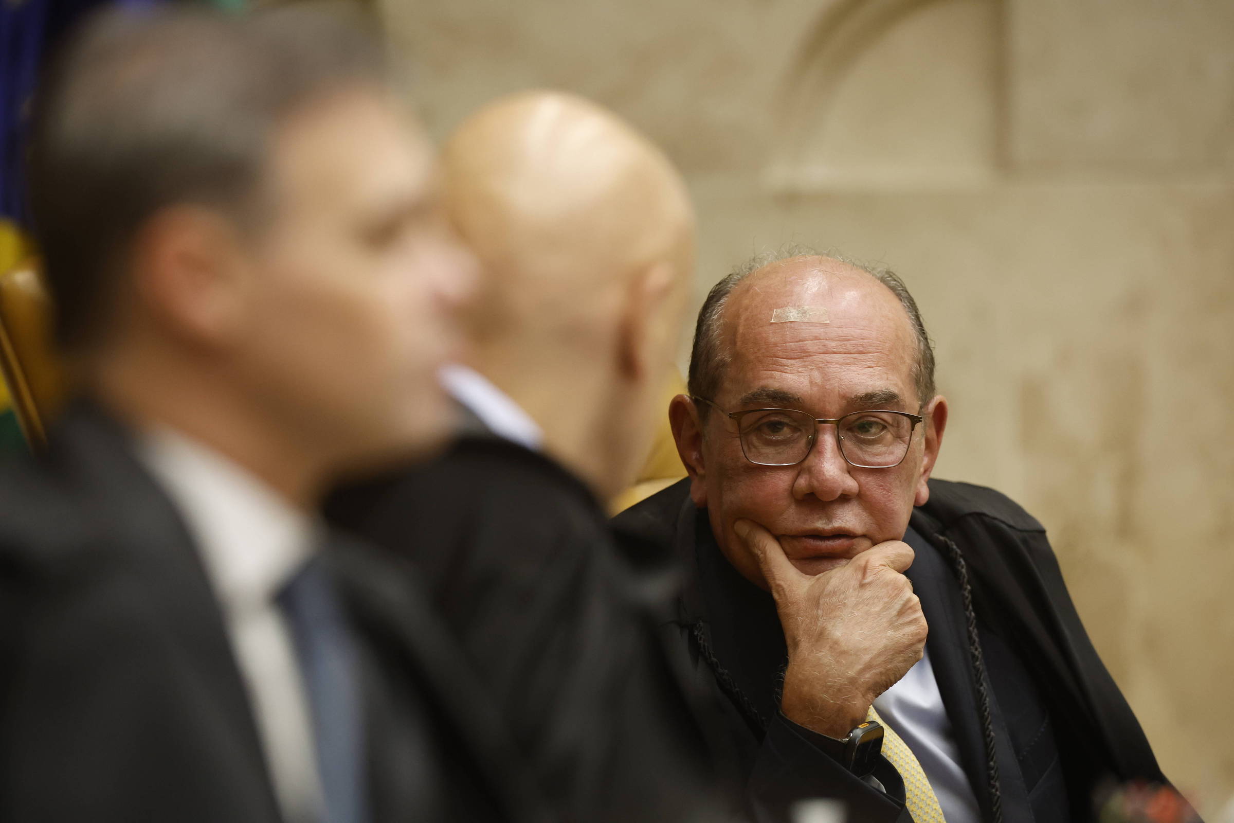 Jurisprudência e Instituições: o que está em jogo em Gilmar formaliza proposta para vetar membros da PF e das Forças Armadas em gabinetes do STF