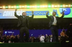 Lula imputa a Flávio abusos que renderam condenações paradigmáticas no TSE