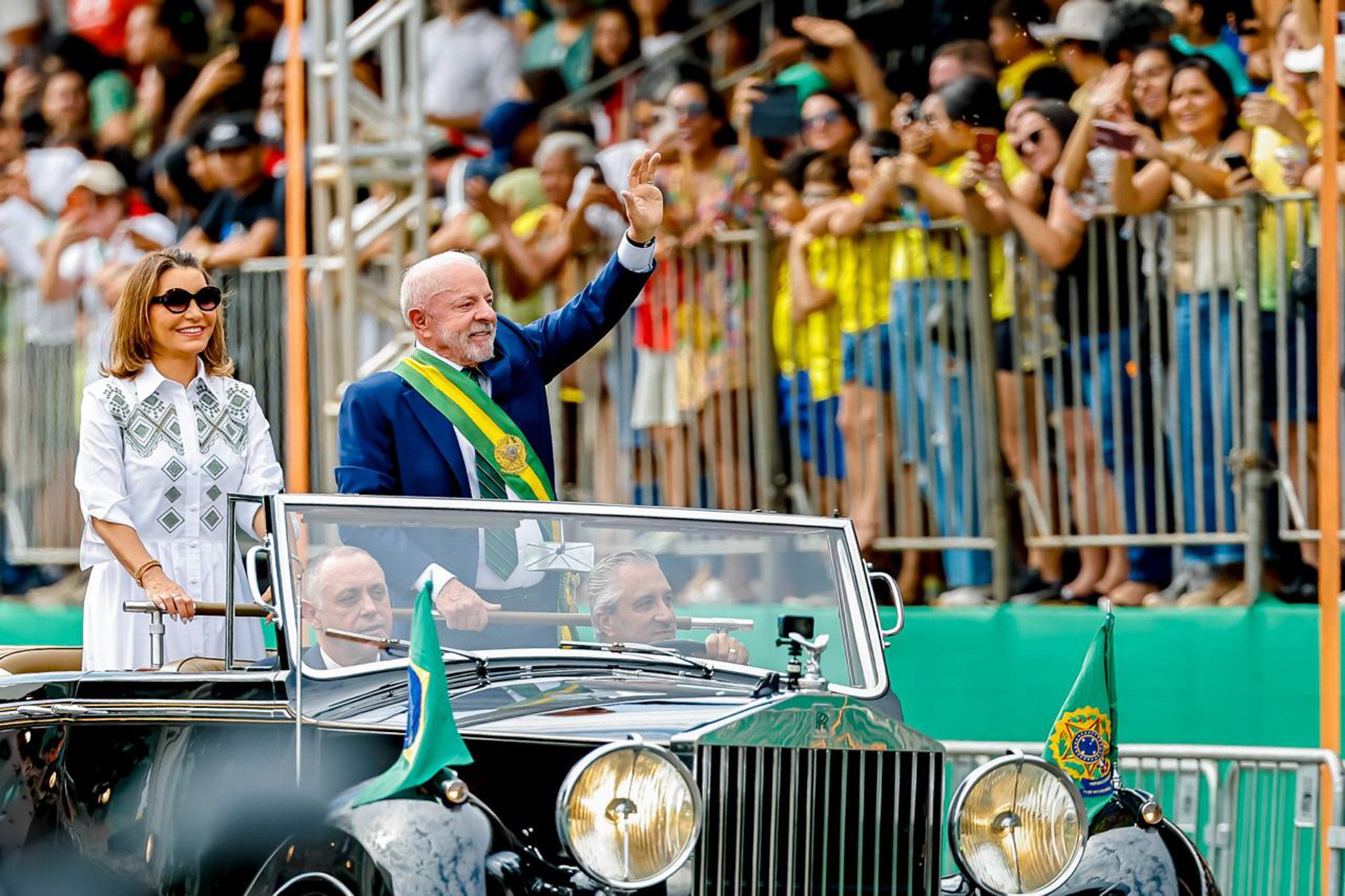 Jurisprudência e Instituições: o que está em jogo em Lula reúne Fachin, Alcolumbre e Motta em 7 de Setembro com soberania em destaque