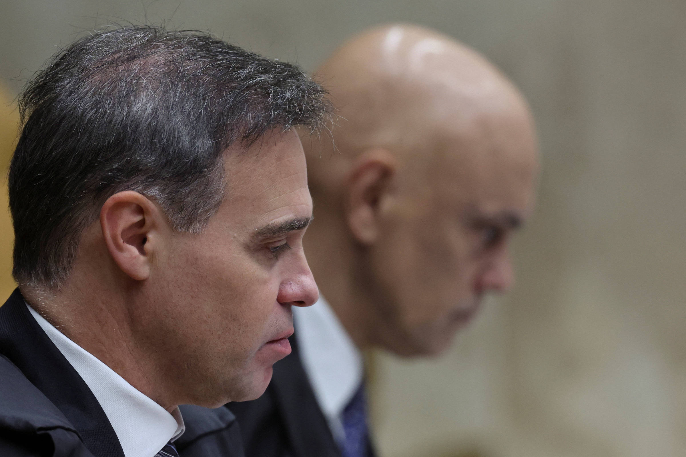 Jurisprudência e Instituições: o que está em jogo em Mendonça libera para julgamento relatório da PF que aponta elo entre Moraes e Vorcaro