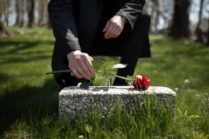 Morte de parente próximo em acidente de trabalho gera dano reflexo