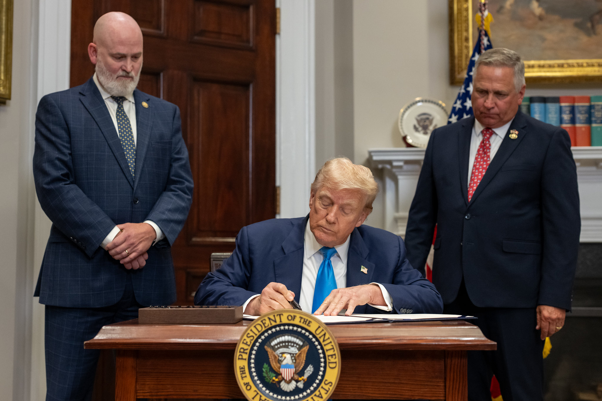 Direito e Administração Pública: o que está em jogo em Tarifas contra o Brasil: o que muda quando Trump recorre à Seção 301