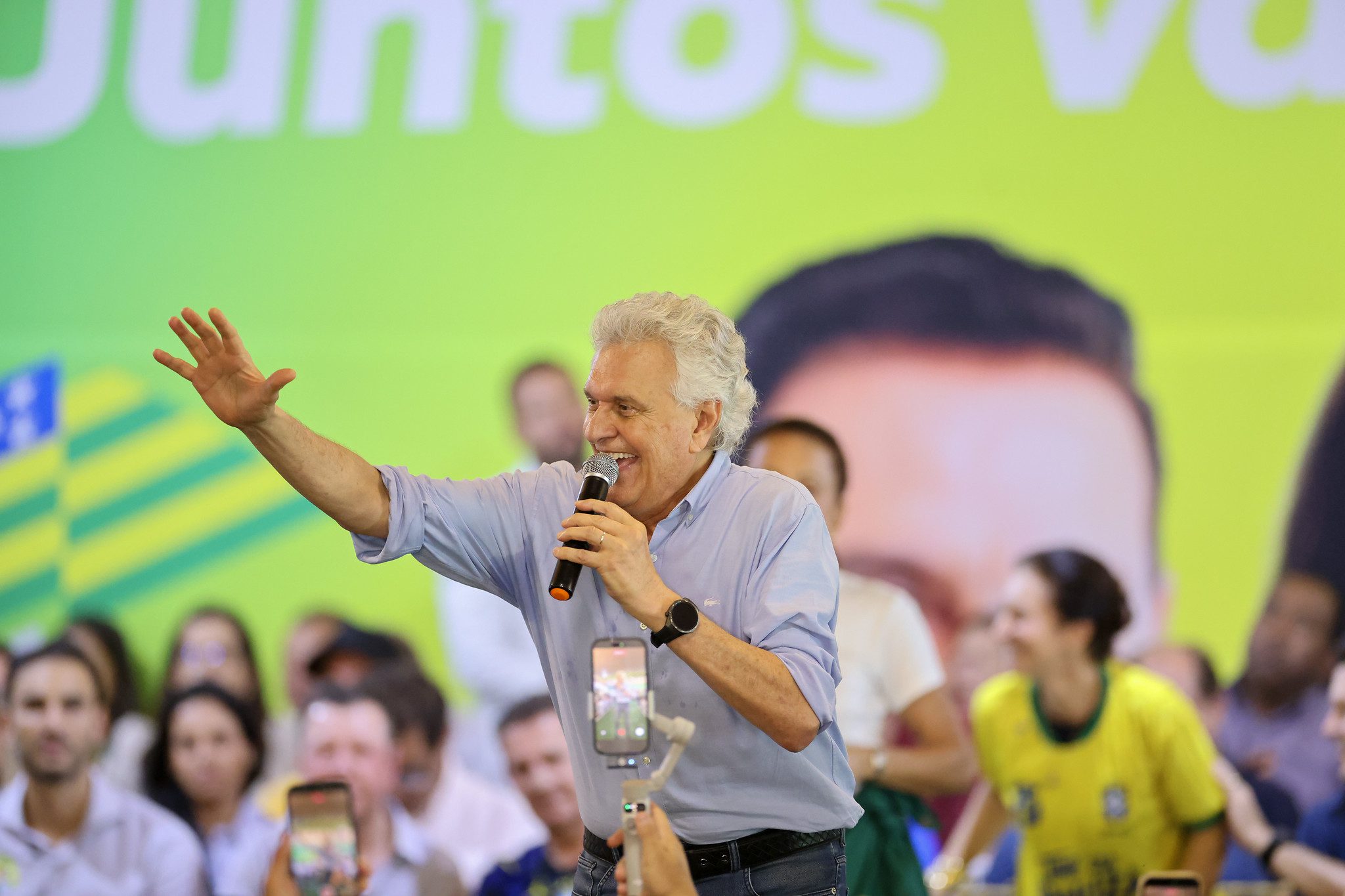 Jurisprudência e Instituições: o que está em jogo em Caiado organiza frente ampla contra polarização entre esquerda democrática e direita golpista?