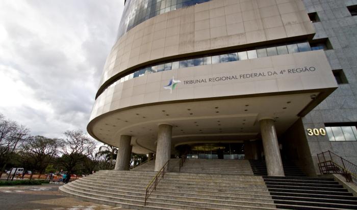 Direito e Administração Pública: o que está em jogo em CNJ reconhece duas práticas do TRF4 como referências nacionais