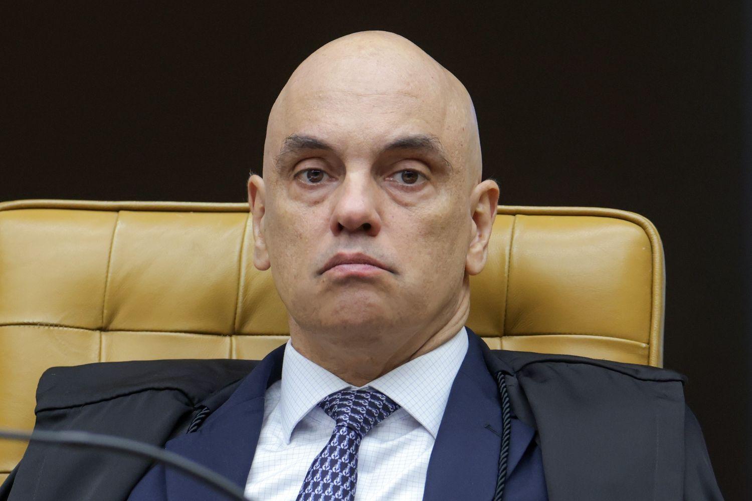 Direito Penal e Processo Penal: o que está em jogo em Moraes devolve investigação sobre Flávio para presidência do STF escolher relator