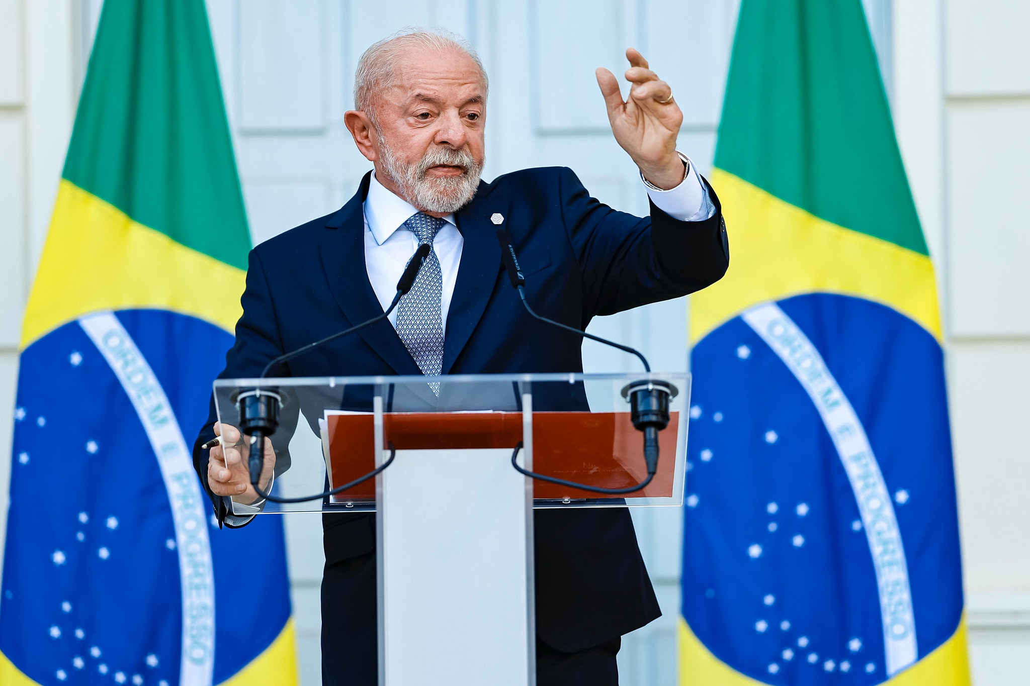 Jurisprudência e Instituições: o que está em jogo em Indexa: Lula amplia vantagem e chega a 42%; Flávio Bolsonaro tem 31%