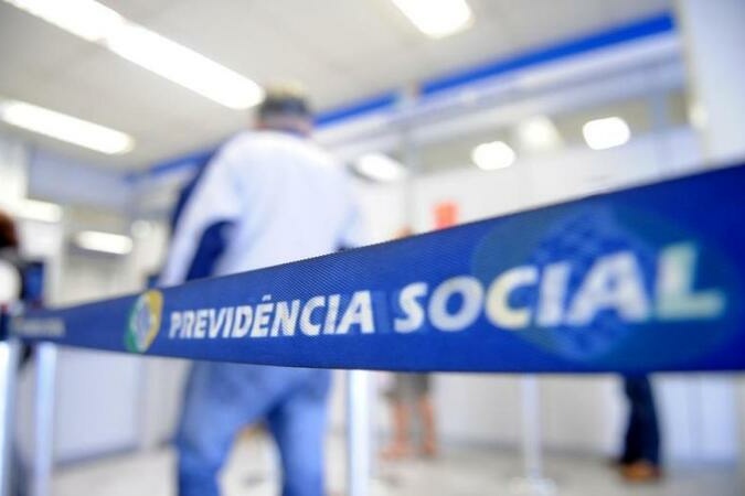 Jurisprudência e Instituições: o que está em jogo em STF valida perícia do INSS por documentos e telemedicina