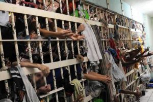 Direito Penal e Processo Penal: o que está em jogo em Supremo aprova planos estaduais de melhora do sistema prisional