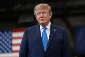 Direito e Administração Pública: o que está em jogo em Trump tenta liberar novas regras para voto pelo correio